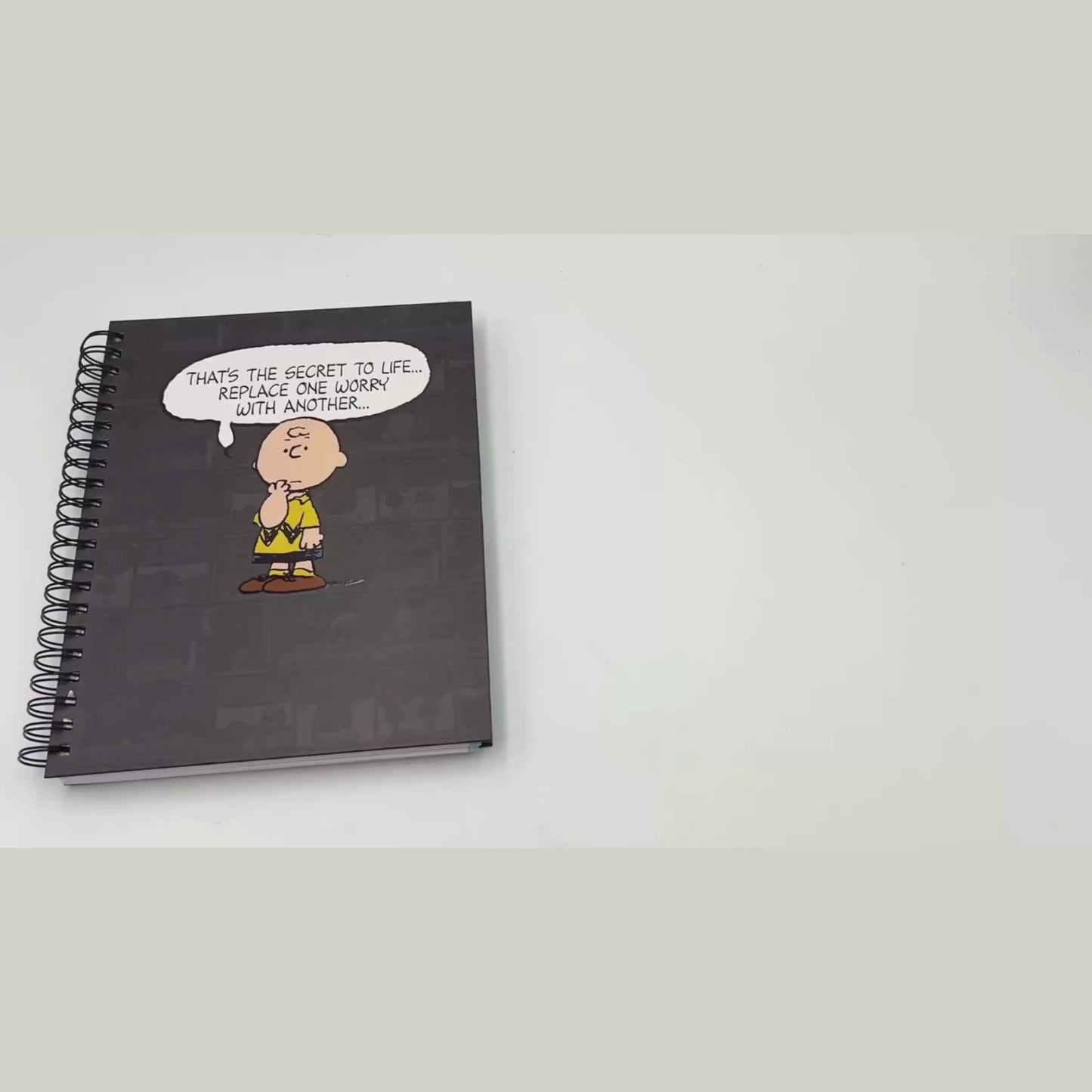 Cargar y reproducir el video en el visor de la galería, Cuaderno A4 Snoopy fucsia
