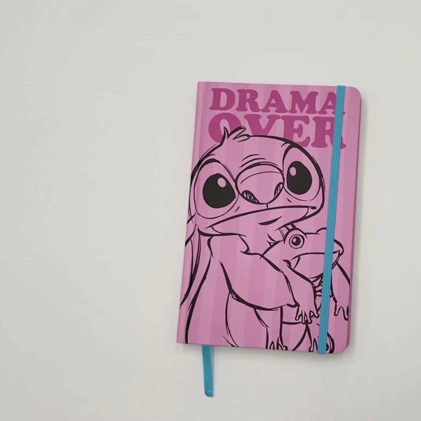 Cargar y reproducir el video en el visor de la galería, Libreta Stitch Drama
